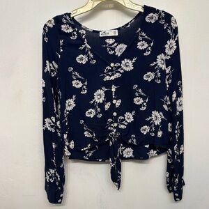Hollister Navy Blue & White Floral Long Sleeve Blouse W Front Tie Woman Size XS